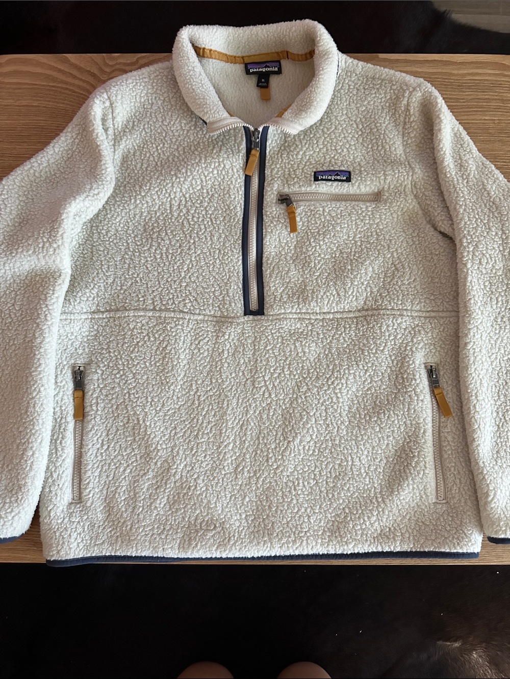 Patagonia Women’s Retro Pile Marsupial Fleece Cream Navy XL EUC